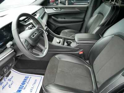 2024 Jeep Grand Cherokee, $29999. Photo 7