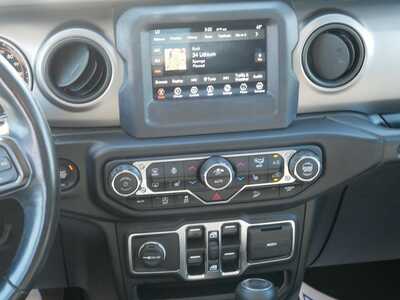 2020 Jeep Wrangler Unlimited, $18499. Photo 10