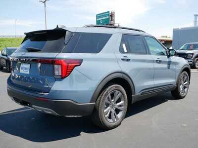 2026 Ford Explorer, $46349. Photo 7