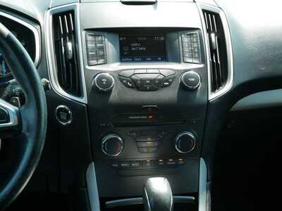 2016 Ford Edge, $9999. Photo 10