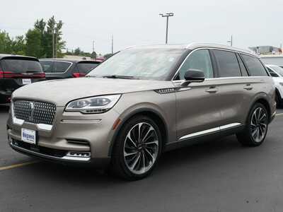 2021 Lincoln Aviator, $30999. Photo 2