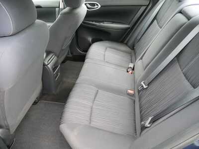 2016 Nissan Sentra, $7999. Photo 8