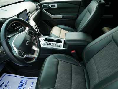 2023 Ford Explorer, $35498. Photo 7