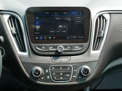 2025 Chevrolet Malibu, $18997. Photo 10