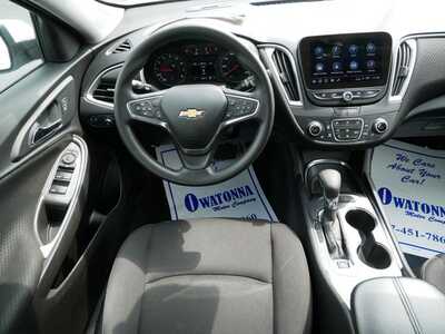 2025 Chevrolet Malibu, $18997. Photo 9