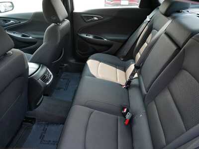 2025 Chevrolet Malibu, $18999. Photo 8