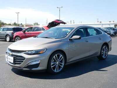 2025 Chevrolet Malibu, $17997. Photo 2