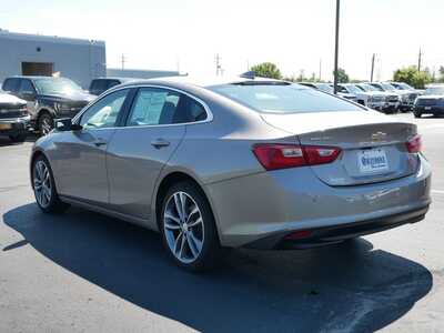 2025 Chevrolet Malibu, $17997. Photo 3