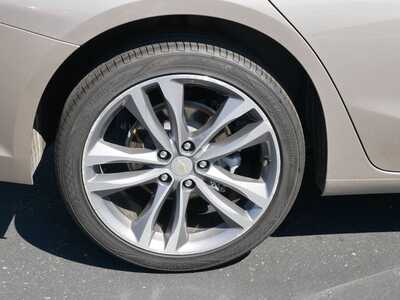 2025 Chevrolet Malibu, $17997. Photo 5