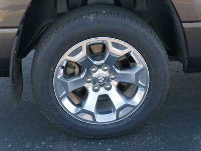 2020 RAM 1500 Crew Cab, $25499. Photo 5
