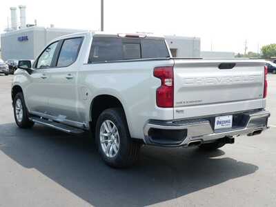 2021 Chevrolet 1500 Crew Cab, $27799. Photo 3