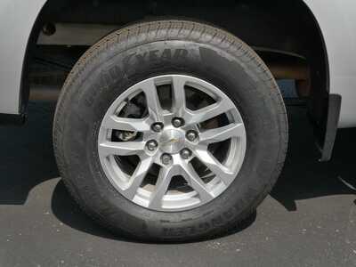 2021 Chevrolet 1500 Crew Cab, $27799. Photo 5