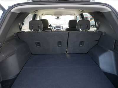 2020 Chevrolet Equinox, $17899. Photo 6