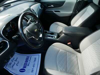 2020 Chevrolet Equinox, $17899. Photo 7