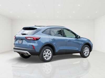 2025 Ford Escape, $0. Photo 3