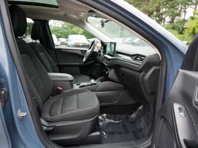 2025 Ford Escape, $0. Photo 8