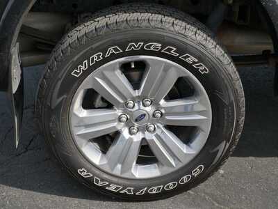 2020 Ford F-150, $24999. Photo 5