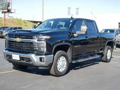 2025 Chevrolet 3500 Crew Cab, $59999. Photo 2