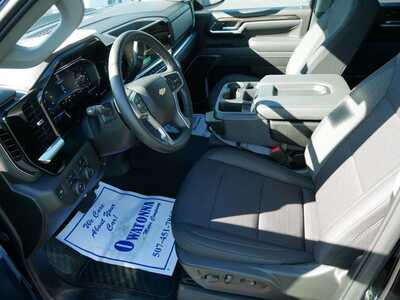 2025 Chevrolet 3500 Crew Cab, $59999. Photo 7