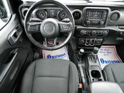 2021 Jeep Wrangler Unlimited, $23499. Photo 9