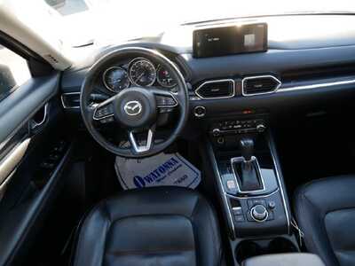 2025 Mazda CX-5, $25999. Photo 9