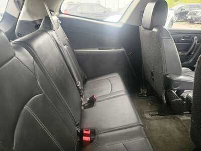 2015 Chevrolet Traverse, $3997. Photo 11
