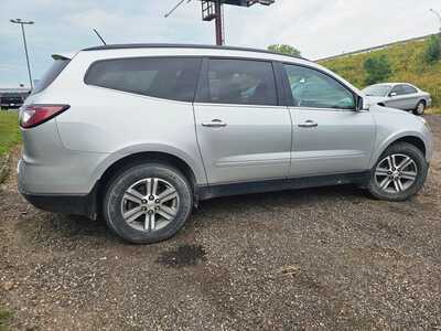 2015 Chevrolet Traverse, $3997. Photo 5