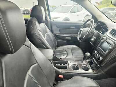 2015 Chevrolet Traverse, $3997. Photo 9
