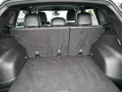 2024 Jeep Compass, $18499. Photo 6
