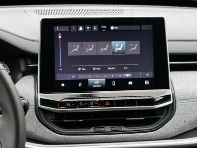 2024 Jeep Compass, $18499. Photo 10