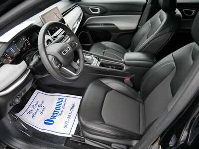2024 Jeep Compass, $18499. Photo 6