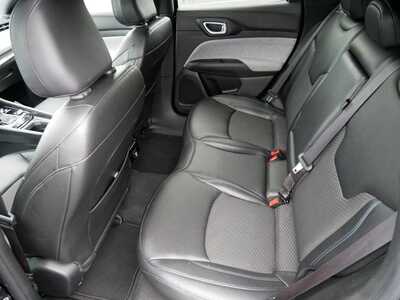 2024 Jeep Compass, $18499. Photo 7