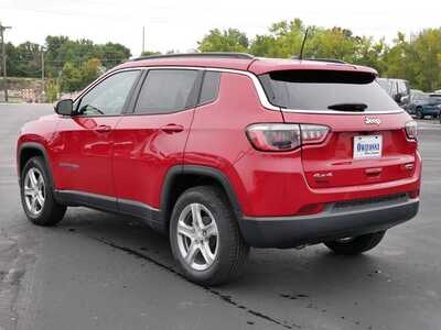 2024 Jeep Compass, $18499. Photo 3