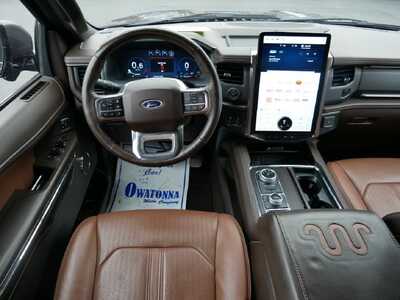 2024 Ford Expedition, $49999. Photo 9