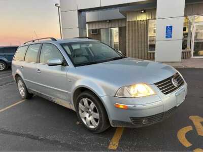 2002 Volkswagen Passat, $0. Photo 2