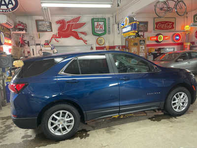 2023 Chevrolet Equinox, $20995. Photo 9
