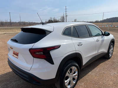 2024 Chevrolet Trax, $22995. Photo 5