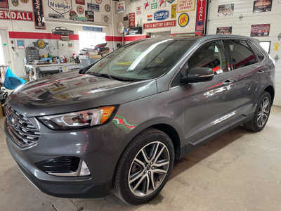 2021 Ford Edge, $24995. Photo 3
