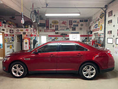 2014 Ford Taurus, $8995. Photo 5