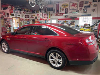 2014 Ford Taurus, $8995. Photo 6