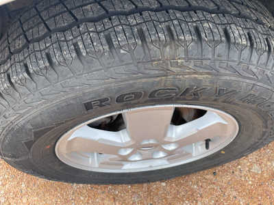2012 Ford Escape, $4895. Photo 11
