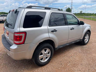 2012 Ford Escape, $4895. Photo 5