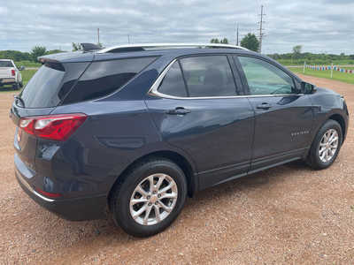 2018 Chevrolet Equinox, $13900. Photo 5