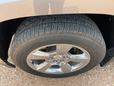 2020 Chevrolet Suburban, $30900. Photo 9