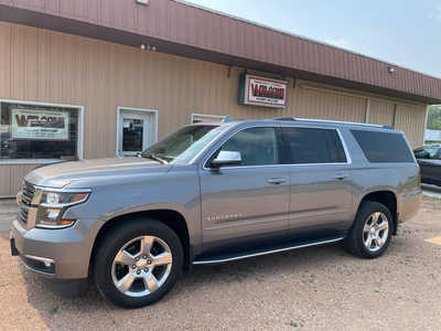2020 Chevrolet Suburban, $30900. Photo 1