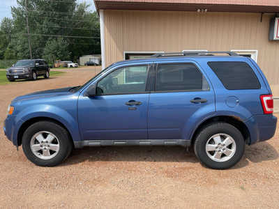 2010 Ford Escape, $3900. Photo 2