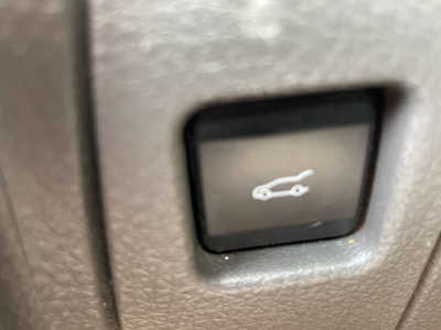 2013 Ford Edge, $8500. Photo 6