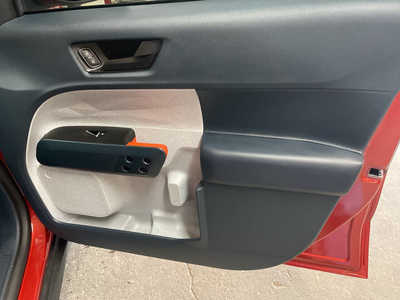 2024 Ford Maverick, $28900. Photo 10