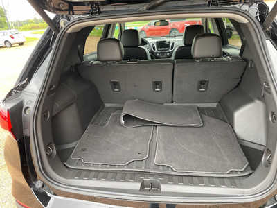 2023 Chevrolet Equinox, $28500. Photo 5