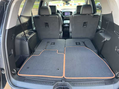 2021 GMC Acadia, $37900. Photo 4